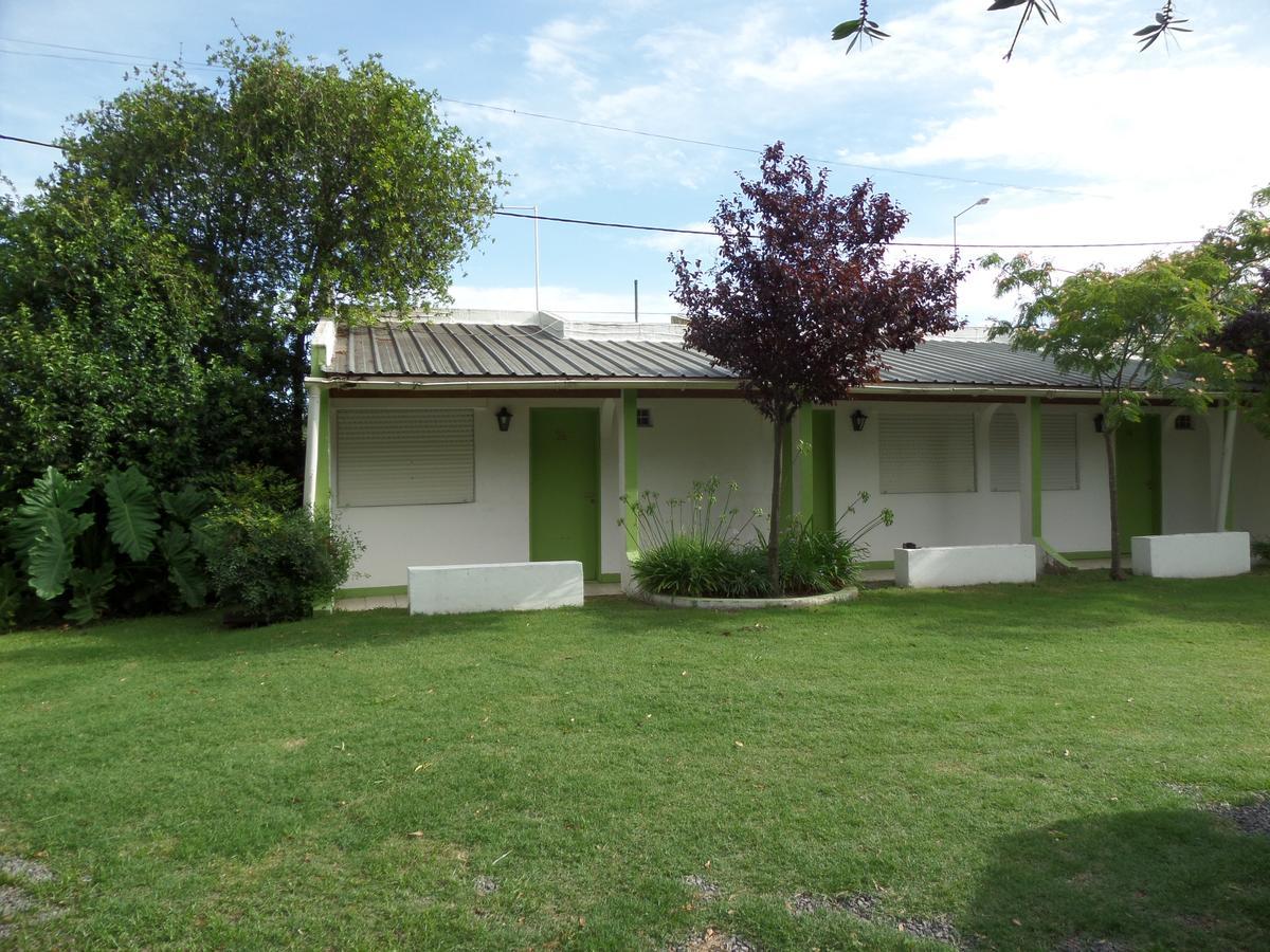 Hotel Carmen de Areco Exterior foto