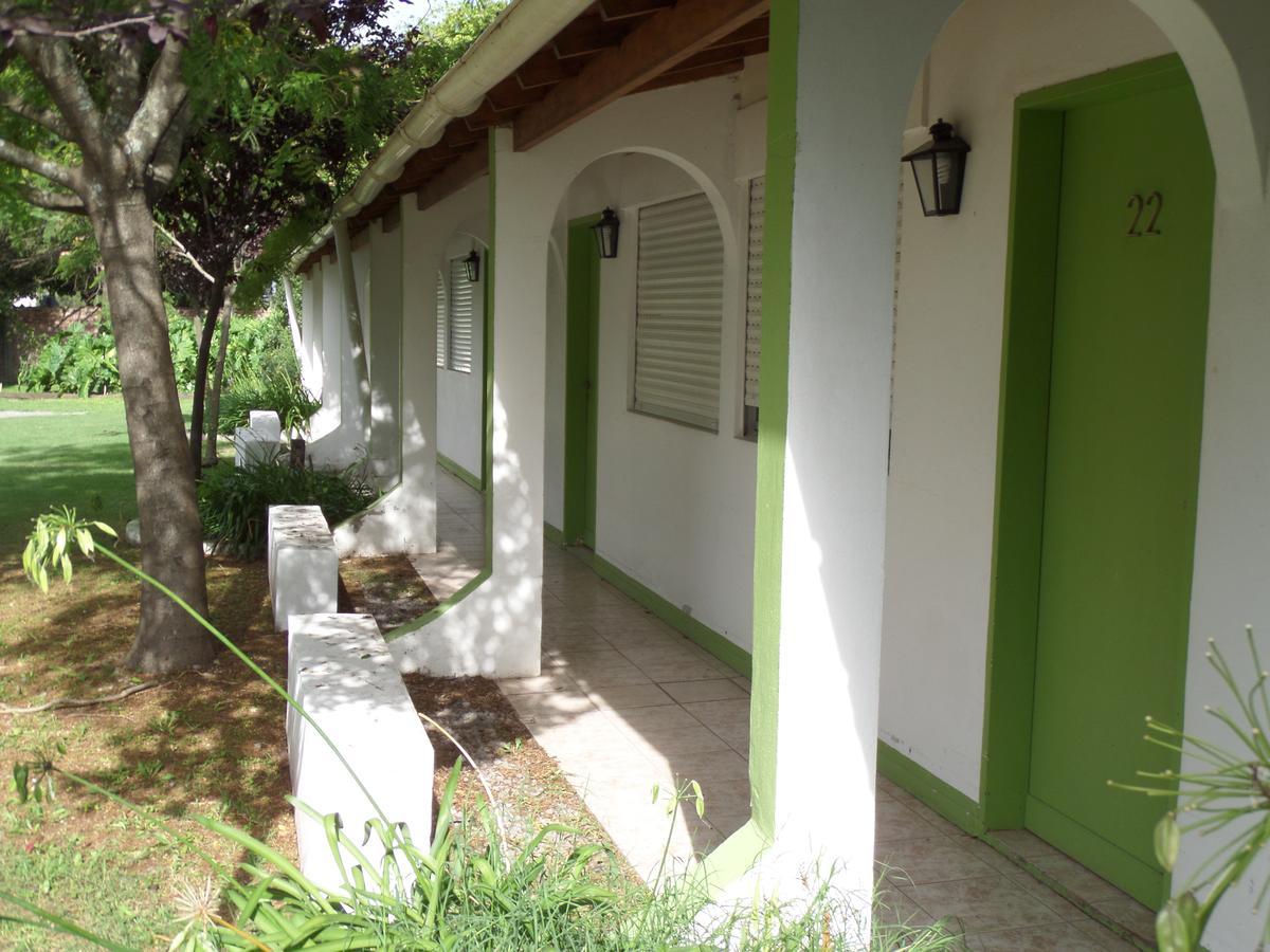 Hotel Carmen de Areco Exterior foto